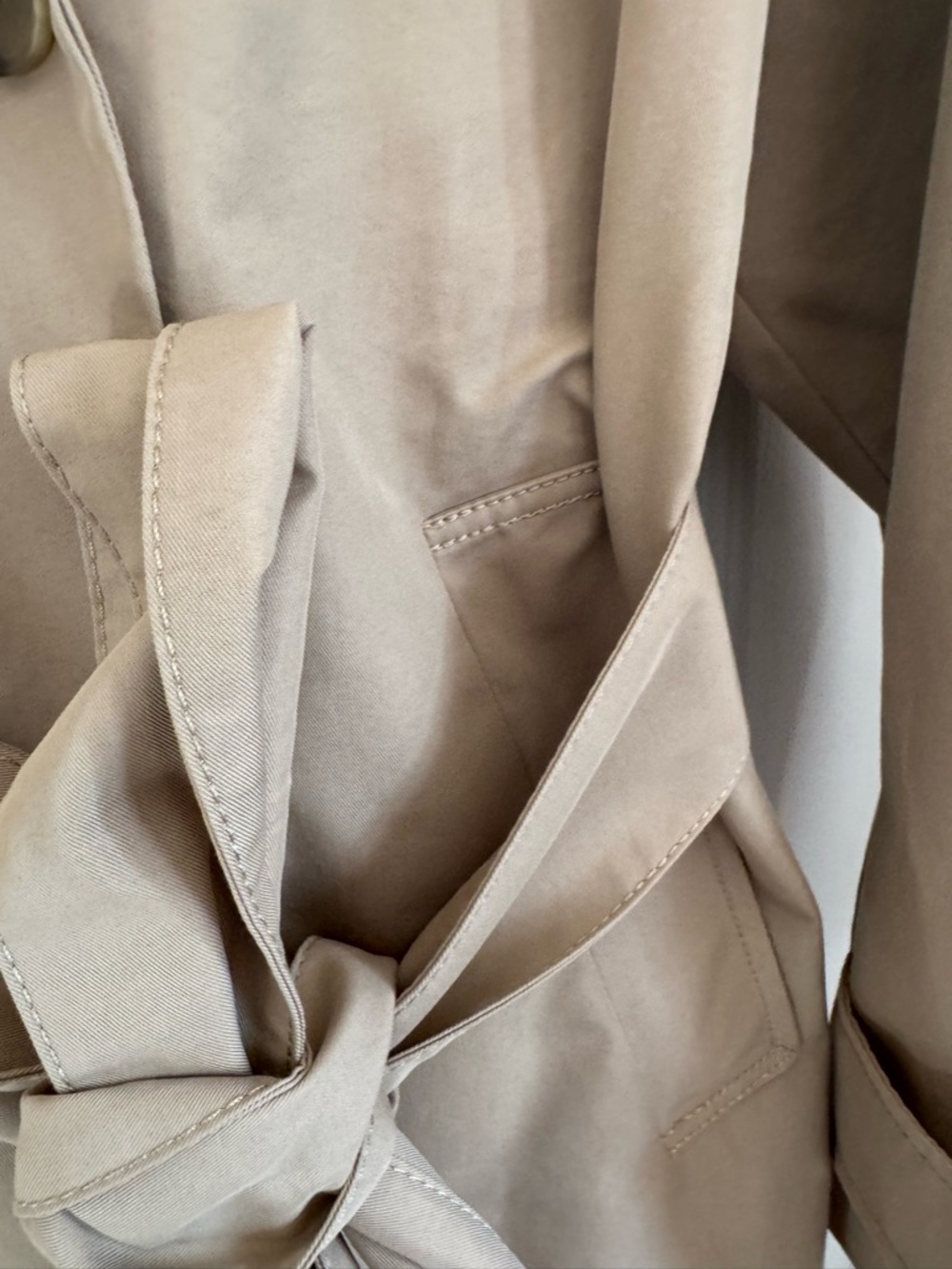 GAP Khaki Double-Breasted Trench Coat with Belt - Picture 8 of 16